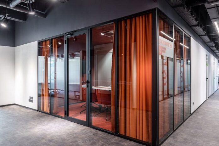 Benefits of Glass Conference Rooms