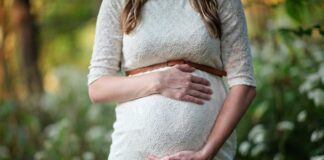 Wellness Tips for Expecting Mothers